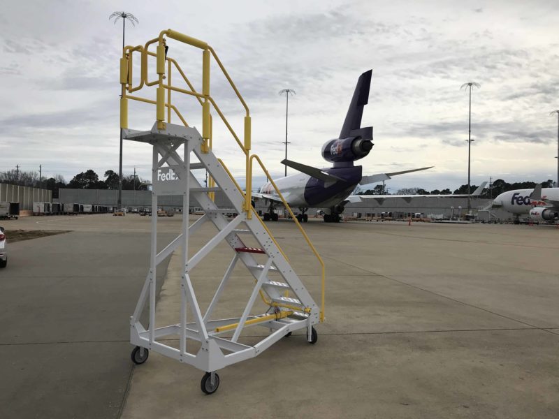 dss-aircraft-windshield-replacement-stand-5